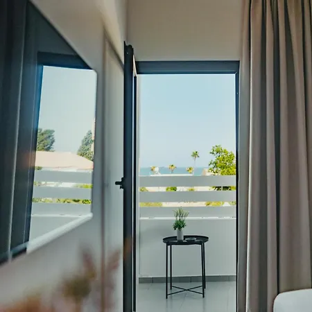 Sunny Center شقة فندقية لارنكا